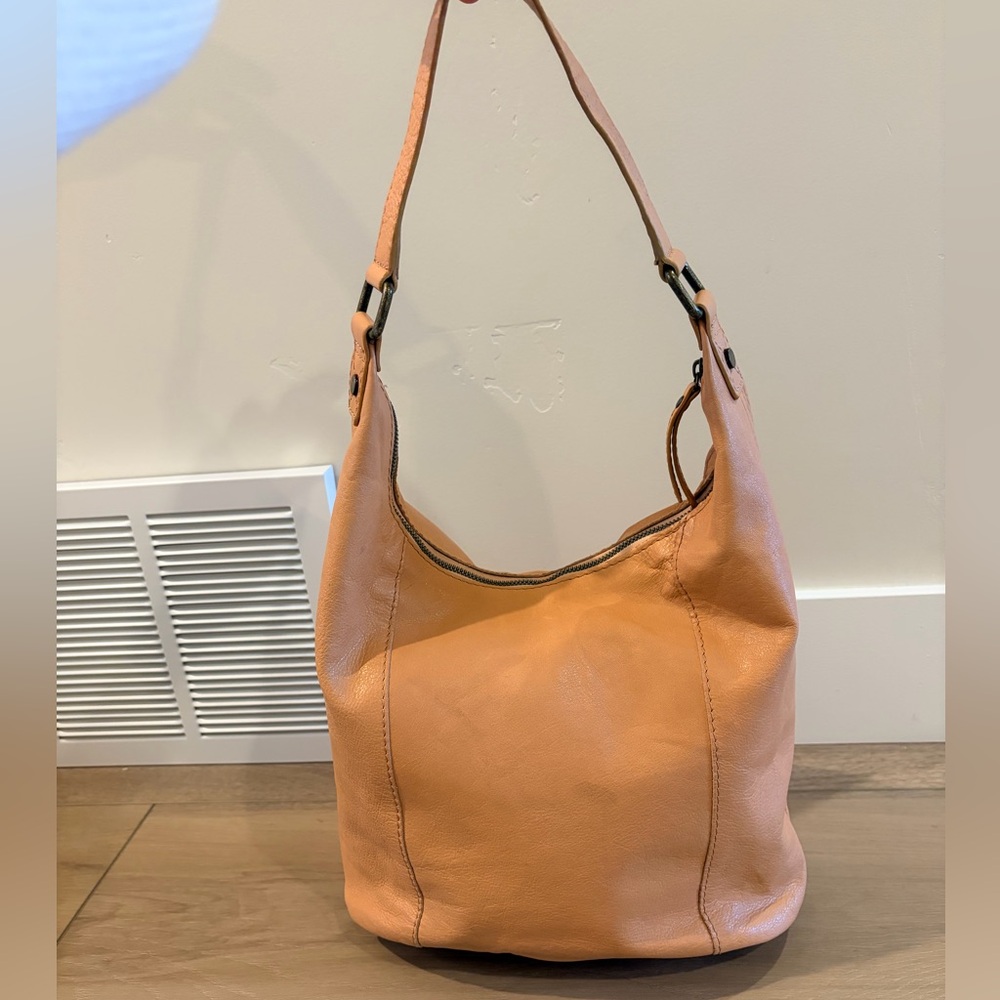 American Leather Co Carrie Caramel Brown Leather Hobo Bermuda Vintage Bag - Picture 4 of 13